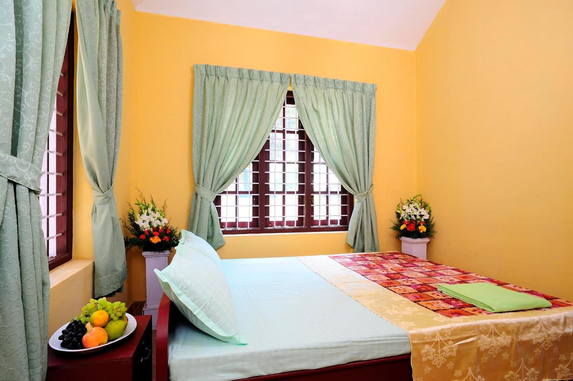 Sea Star Beach Homes Cherai Beach Bagian luar foto